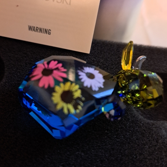 RARE Pristine Swarovski  Lovlots  Flower Power MO 2013 #1143436 in box w COA - Picture 6 of 7